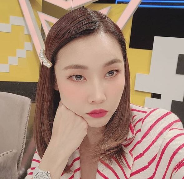 한혜진이 코로나19 확진됐다.(사진, 한혜진 SNS 캡처)
