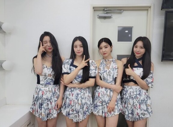 (사진, 브레이브걸스 공식 인스타그램 캡처)