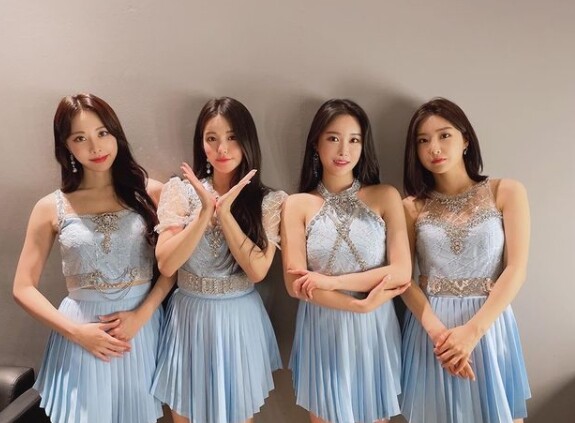 (사진, 브레이브걸스 공식 인스타그램 캡처)