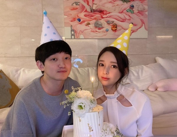 (사진, 야옹이 작가 인스타그램 캡처)