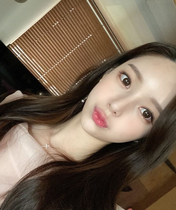 (사진, 야옹이 작가 인스타그램 캡처)