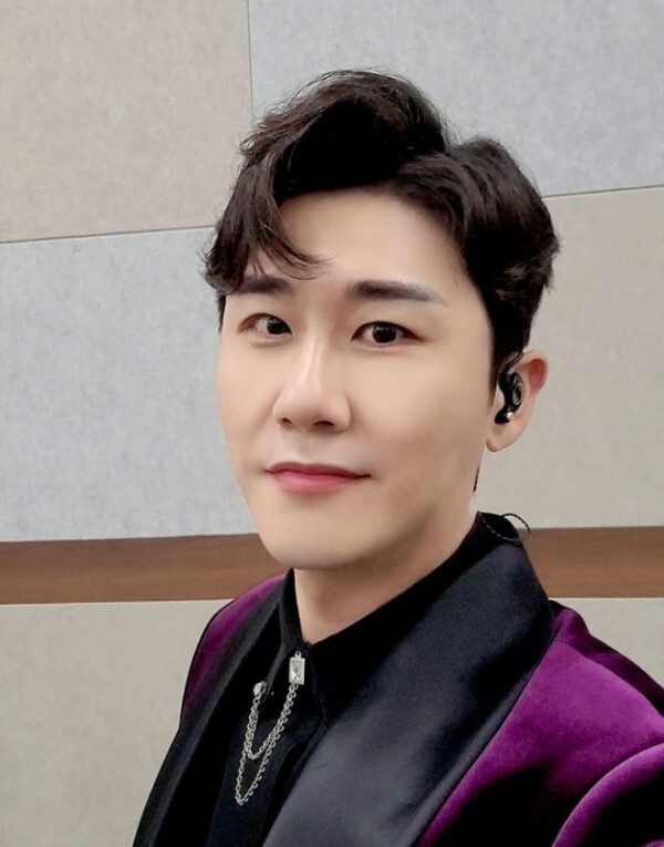 (사진, 영탁 인스타그램 캡처)