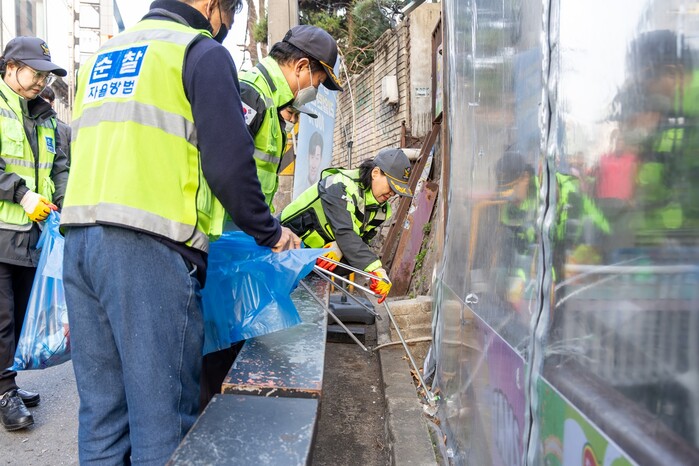 서울 마포구, 홍대 청결관리 강화.....