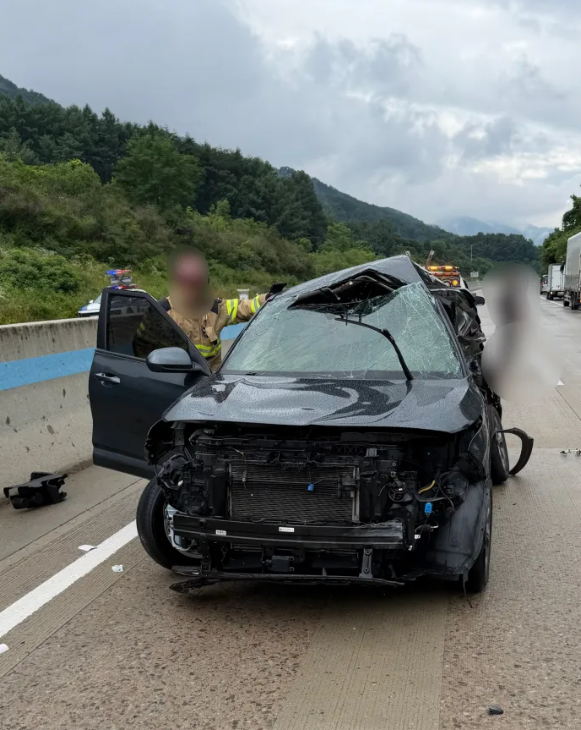 빗길 미끄러진 SUV 버스와 충돌…고...